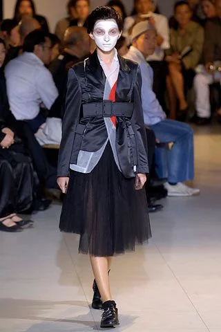 Look 10